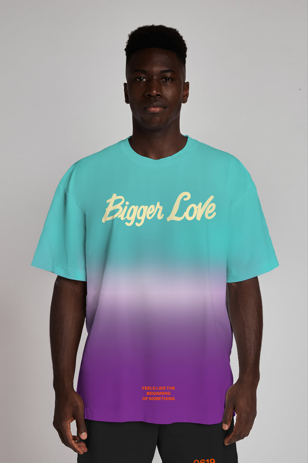 Bigger Love One-sided T-Shirt (Gradient)